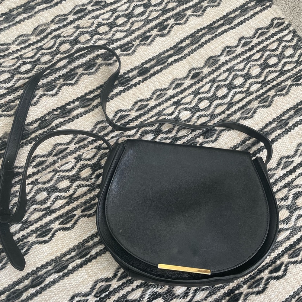 Cuyana Black Leather Saddle Bag